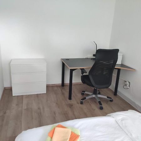 Gemuetliche Wohnung "Charly" Zum Wohlfuehlen Zu Allem Gut Angebunden Paderborn Exterior photo